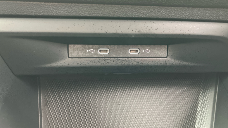 Volkswagen Golf 1.5 TSI 150 Life 5dr Petrol Hatchback